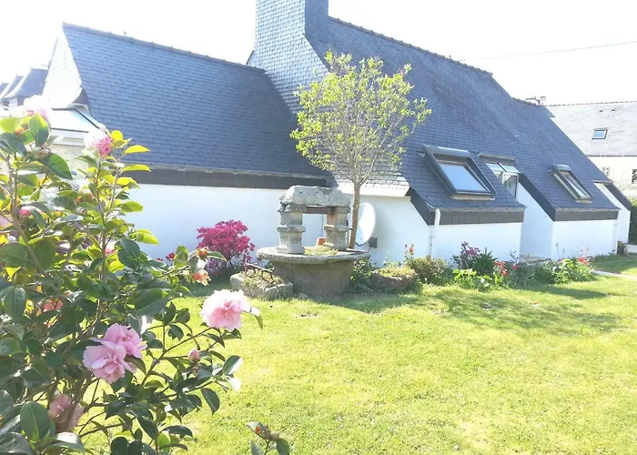 La Fregate Blanche